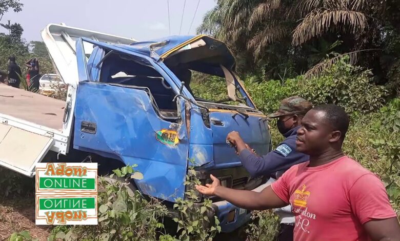 JUST IN: 3 mourners including Fire Service officer killed in car crash