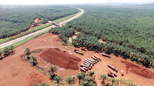 Nyinahin Bauxite: Gov’t signs $1.2bn Mining Deal as GIADEC holds 30% stake