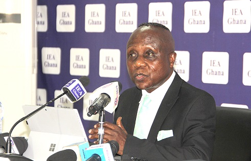 Institute of Economic Affairs wants BoG to cap lending rates