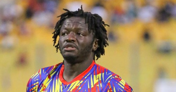 Hearts pay Muntari GH¢1 monthly