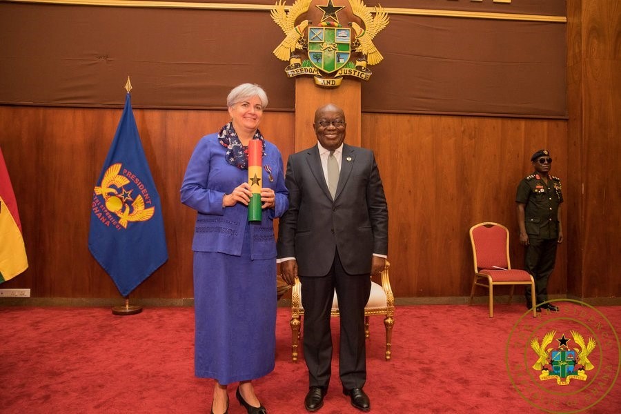 Outgoing US Ambassador conferred with grand medal of Ghana award