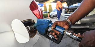 Ghana Fuel Shortage Looms as Central Bank Rations Dollars