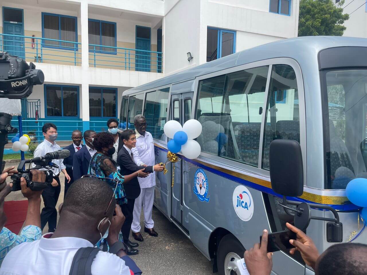 JICA Strengthens Capacity of the Civil Service Centre and Donates 30-Seater Bus