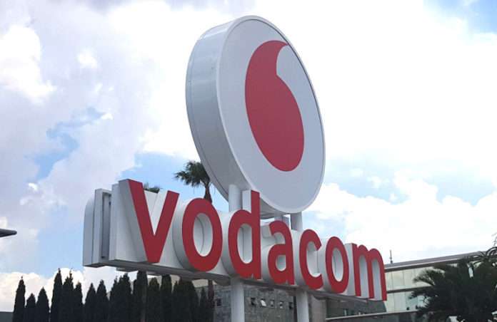 Vodacom has reportedly broken the 2Gbit/s barrier on its 5G network, achieving a transfer speed of 2.4Gbit/s in the real world. That is almost two-and-a-half times faster than the fastest fibre-to-the-home connections available in South Africa, which top out at 1Gbit/s. The trial, on a live Vodacom site, made use of a commercially available smartphone and was conducted through the commercial base stations that serve Vodacom’s Midrand campus. “This is a preview of how Vodacom’s recently acquired spectrum will enable true 5G capabilities and raise the bar on network performance,” said Vodacom South Africa technology director Beverly Ngwenya in a statement. Vodacom bought access to 110MHz of spectrum at the spectrum auction in March. It paid R5.4-billion for a spectrum portfolio that includes 2×10 MHz in the 700MHz band, 1x80MHz in the 2.6GHz band and 1x10MHz in the 3.5GHz band. Rivals, including MTN South Africa, Telkom and Rain, also secured access to valuable spectrum assets in the auction, allowing them to build or expand their 5G services