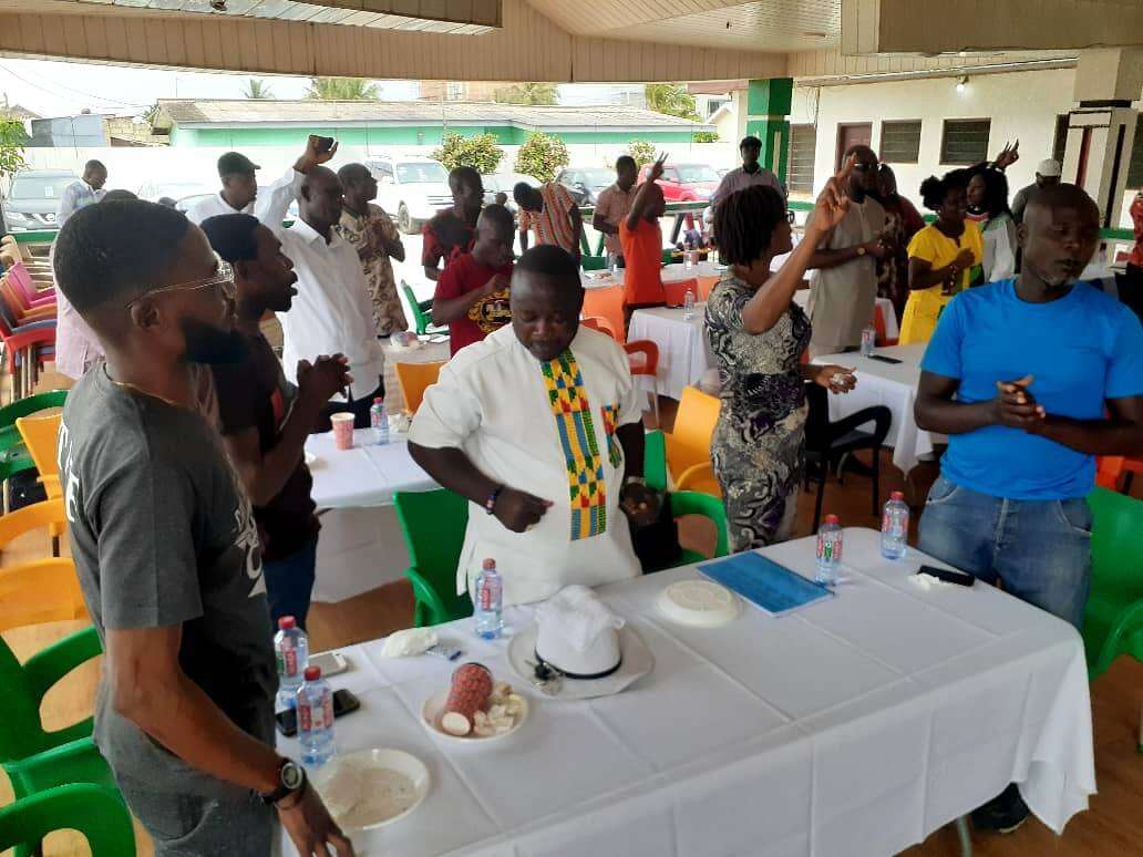 La Constituency Elections: MP holds Breakfast Meeting with Aspirants