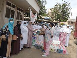 Ahmadiyya Muslim Women donates to street children