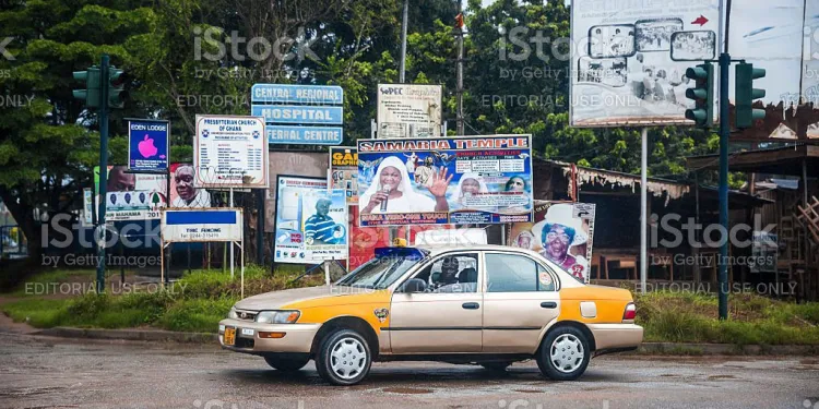 Taxi drivers in Ghana to be hooked onto electronic system