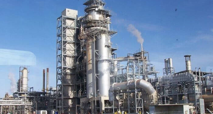 Nigeria’s decrepit refineries cost $10 billion over a decade