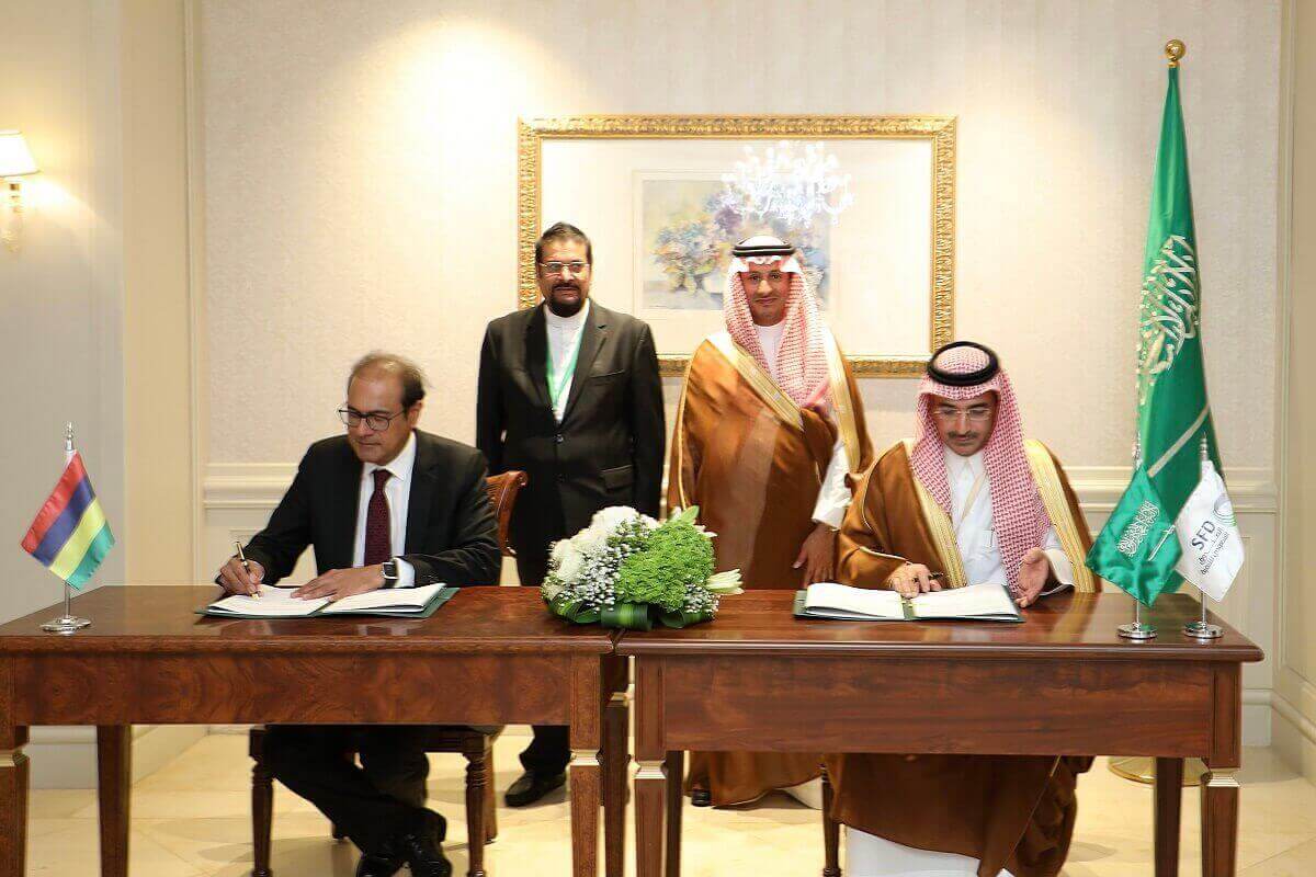 Saudi Fund for Development Supports Infrastructure Development in The Bahamas and Mauritius, and Explores Cooperation with San Marino