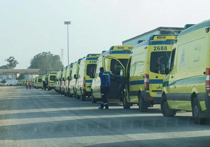 Egypt sends 40 ambulances to transport injured Gazans