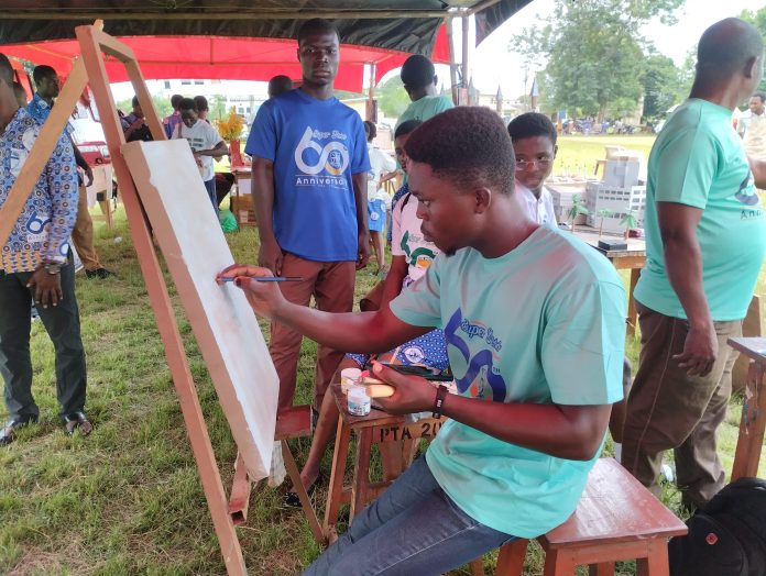 Accept Visual Arts in SHS to promote holistic training for job creation