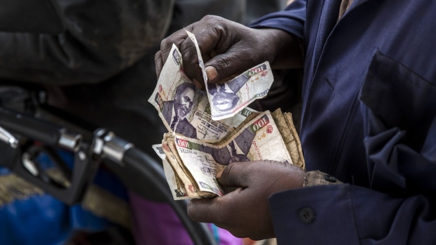 Kenya’s currency falls after Fitch warning