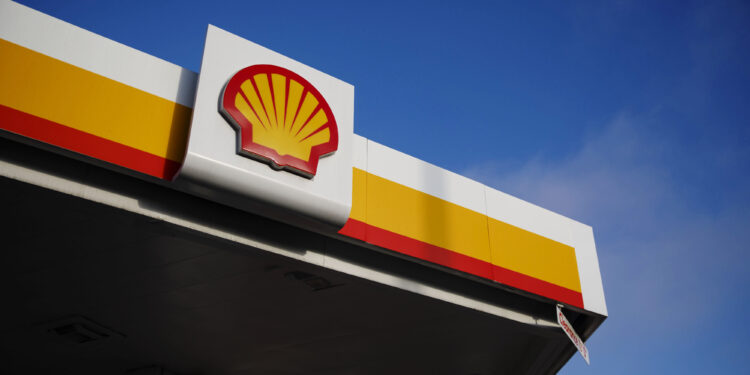 Shell posts $6.2 billion profit as oil prices rise again