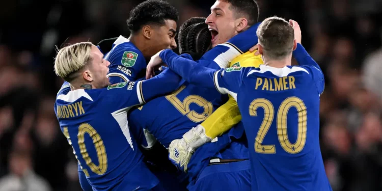 Chelsea edge past Newcastle on penalties into League Cup semis