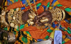 Akyem Abuakwa Traditional Council cautions Begoro chief against engaging in partisan politics