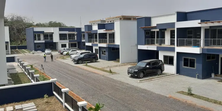 Gov’t to give 16-housing units to senior public officials