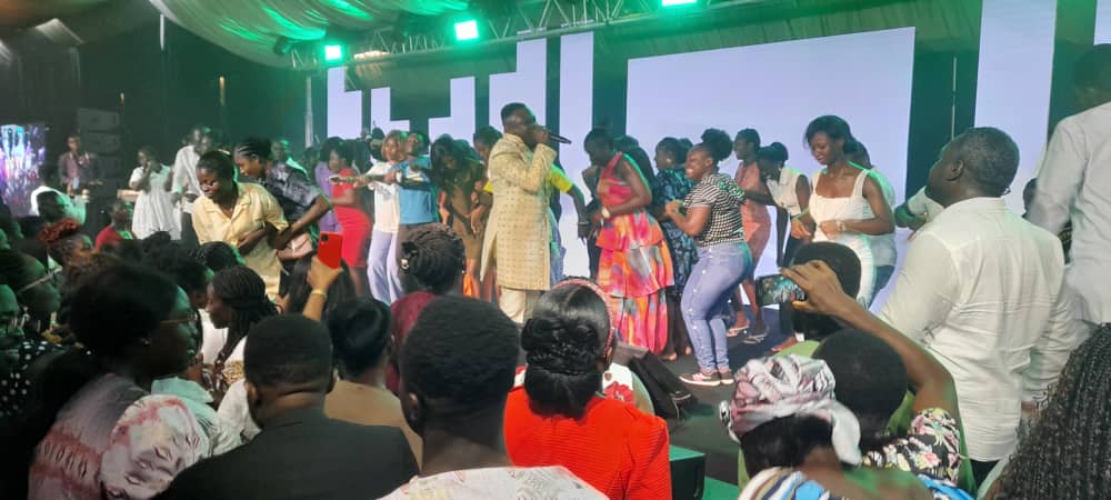 Kumasi: Massive turnout at MTN Stands In Worship as ACP Kofi Sarpong lauds organisers