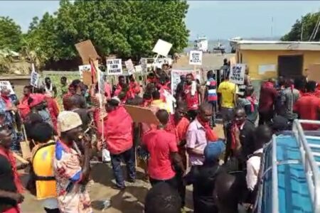 Afram Plains drivers and commuters protest poor ferry and road conditions