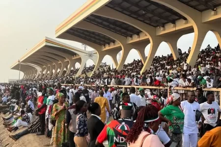 Citizens Hopeful of Economic Transformation As Mahama Is Sworn-In